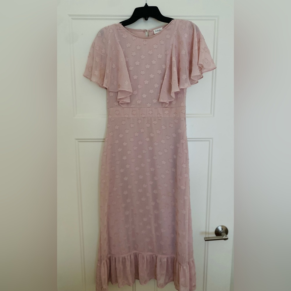 Emberly/ DownEast Flutter Sleeve Textured Flower dress, Size S